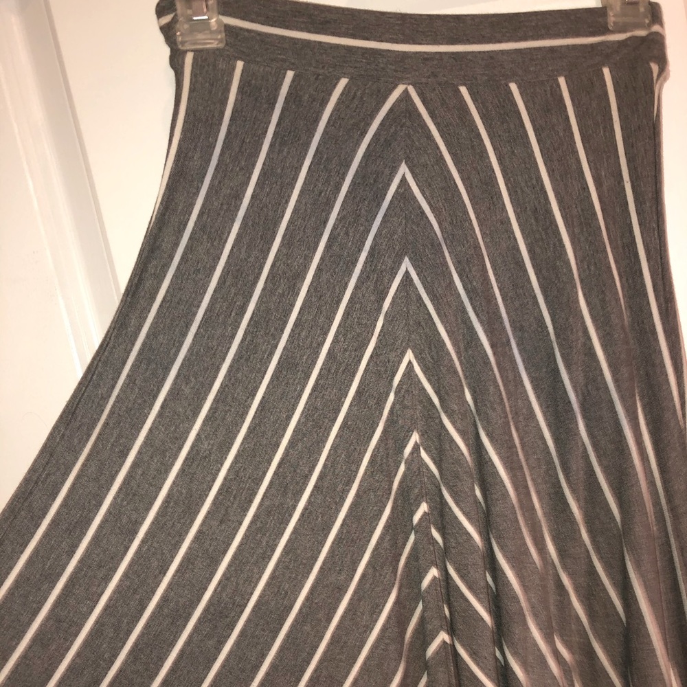 Uniqlo Skirt😍 - Only Worn Once!